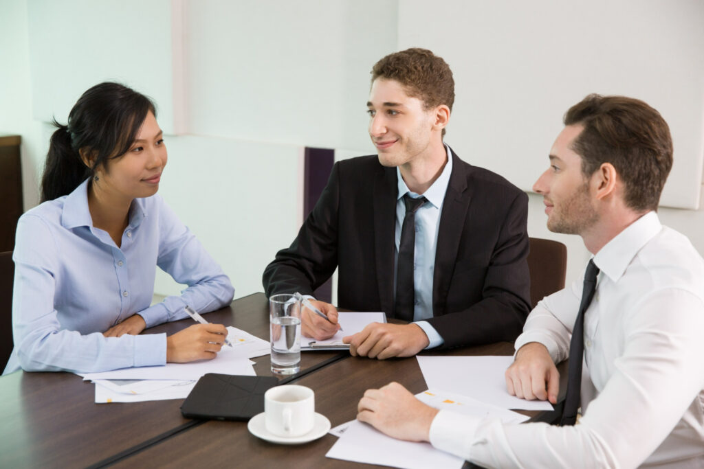 Advantages Of Hiring A Business Lawyer When Starting Your Company