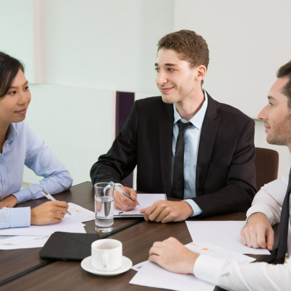 Advantages Of Hiring A Business Lawyer When Starting Your Company