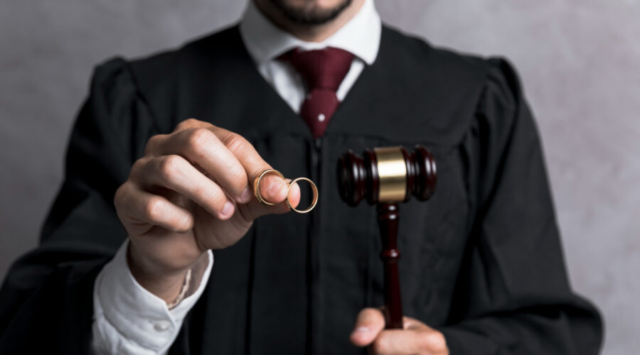 Best Criminal Lawyer in Noida : Complete Guide 2025-Legalcrusader