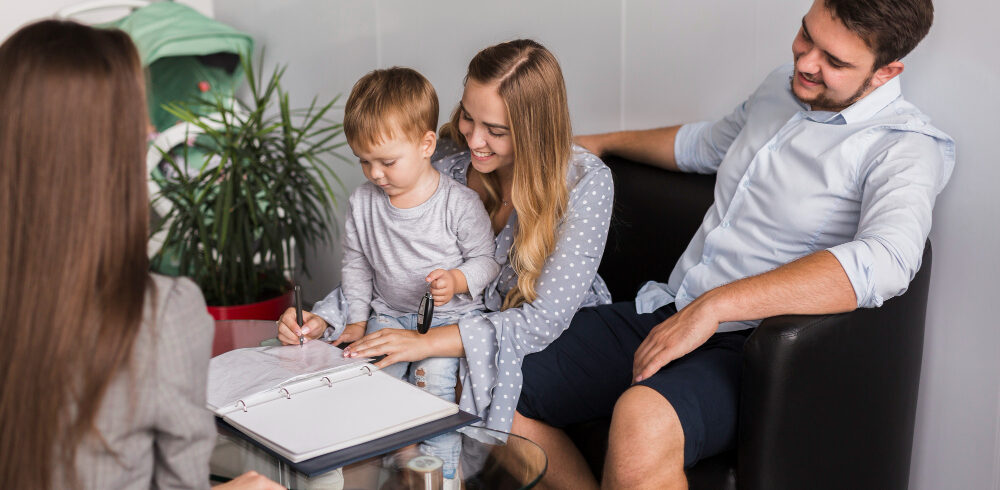 Best Family Lawyer in Noida for Custody Cases-Legacrusader
