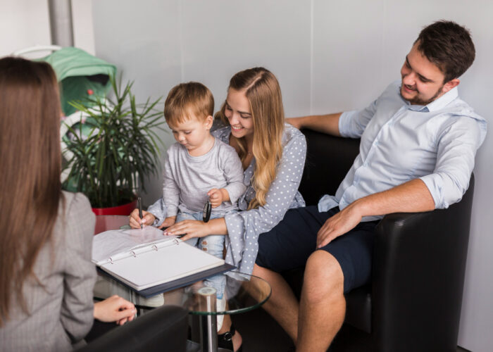 Best Family Lawyer in Noida for Custody Cases-Legacrusader