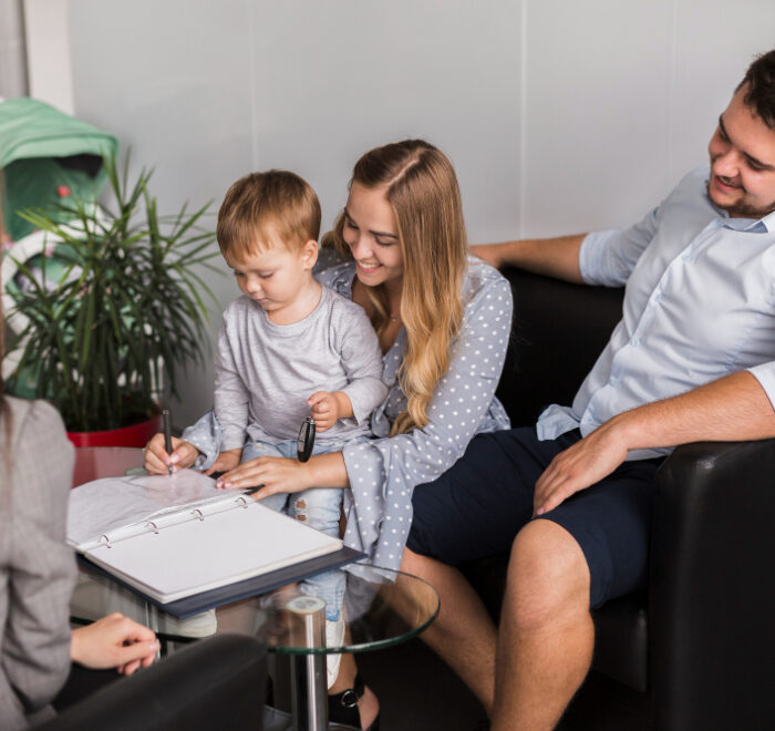 Best Family Lawyer in Noida for Custody Cases-Legacrusader